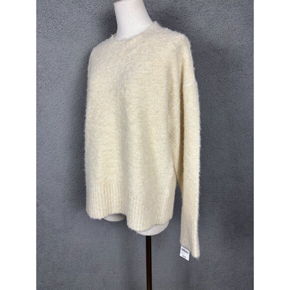On 34th Women's Boucle Crewneck Pullover Sweater Alabaster White Medium NWT's - Picture 3 of 8